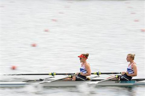 Sophie Hosking and Kat Copeland seal a place in semi-final