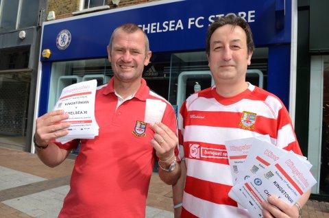 Blues on the doorstep: Ks boss Alan Dowson and fan Dave Beaupre