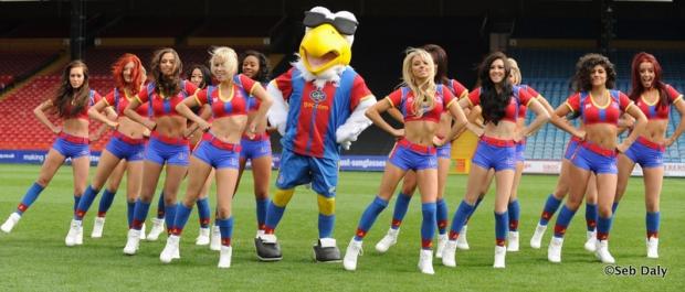 Crystal Girls do Gangnam Style