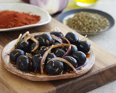 Spanish olives marinated in sweet pimentón, red onion and fennel seeds