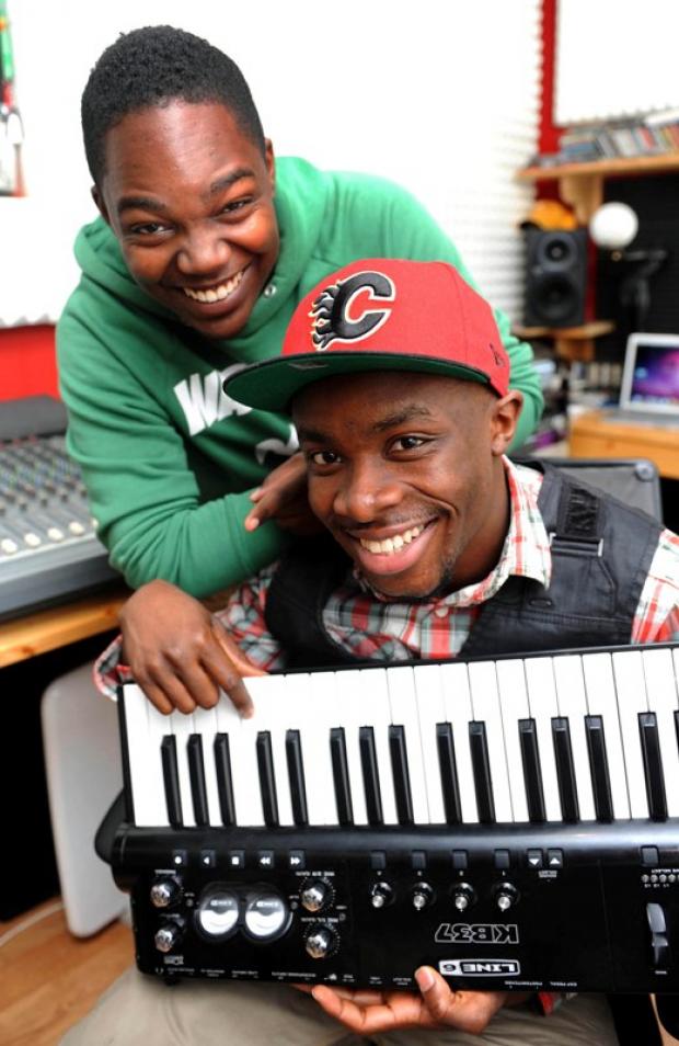 Richard Abiona, AKA Fuse ODG, with friend Andrew Hackett