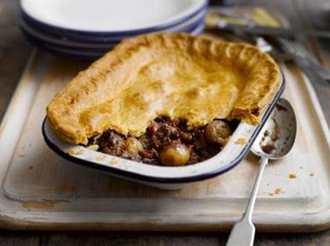 Recipe: Chunky steak, shallot and mushroom pie