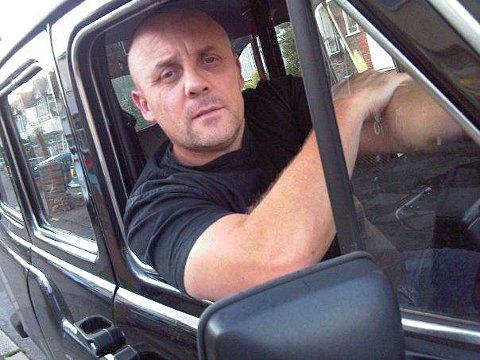 Poetry-writing black cab driver Michael Dennis leaves poems for customers