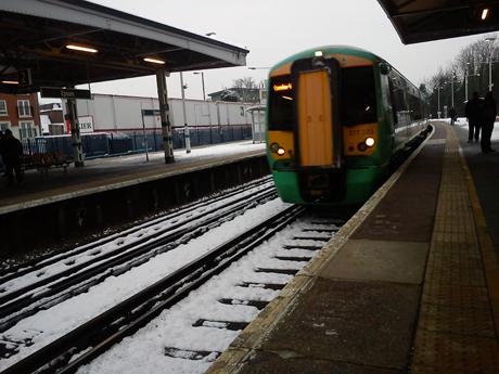 ‘Wrong type of snow’ damages Southern trains