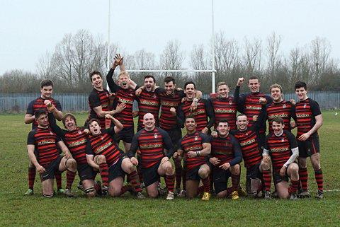 Promoted Kings: Twickenham celebrate the win that clinched promotion      SP73062