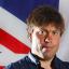 Former Olympic champion Andrew Simpson died after his catamaran capsized in training in San Francisco Bay ahead of the America's Cup