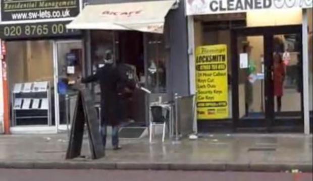 A man was seen carrying a large knife in London Road