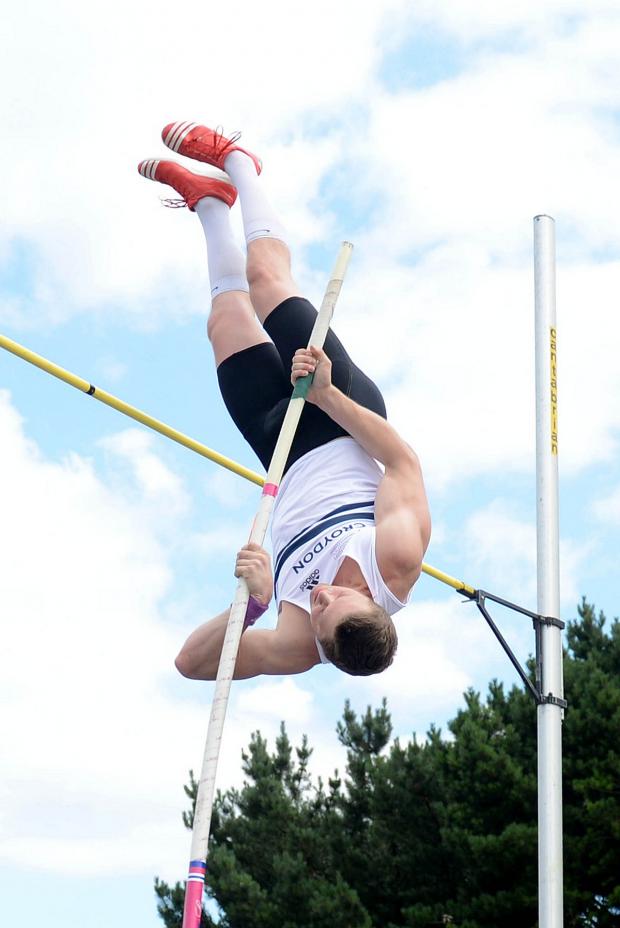 Streatham Guardian: Silver perspective: Ned Quiney finished runner up in the Scottish Indoor Championships Streatham Guardian: Silver perspective: Ned Quiney finished runner up in the Scottish Indoor Championships